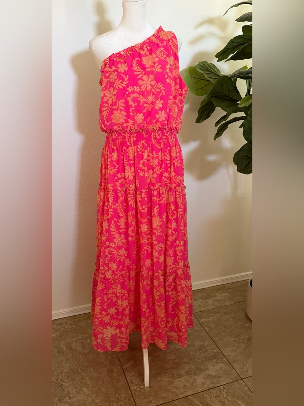 Taylor Pink Maxi  Dress Size 12
